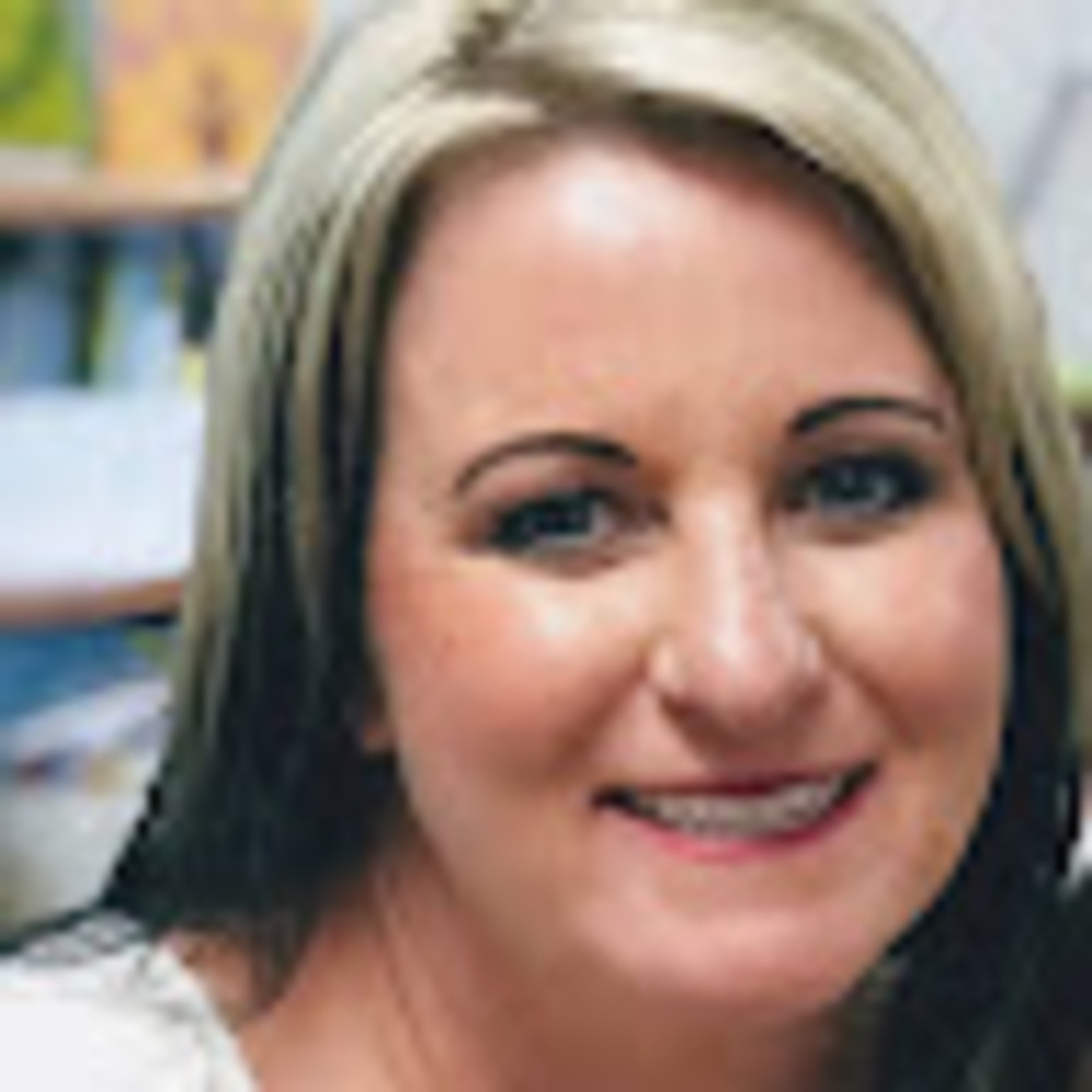 Meet your Posher, Jennifer